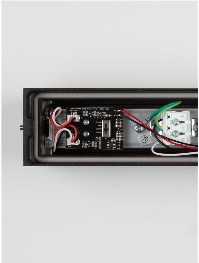 Aplica exterior lineara Nova Luce PRISMATIC 9041101